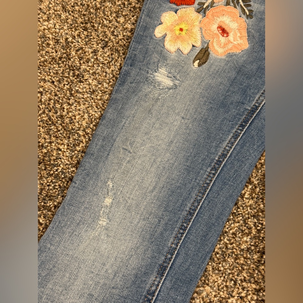 Zara Women Premium Denim: Floral Embroidered Skinny Distressed Jeans Size 4/27L - Picture 13 of 13